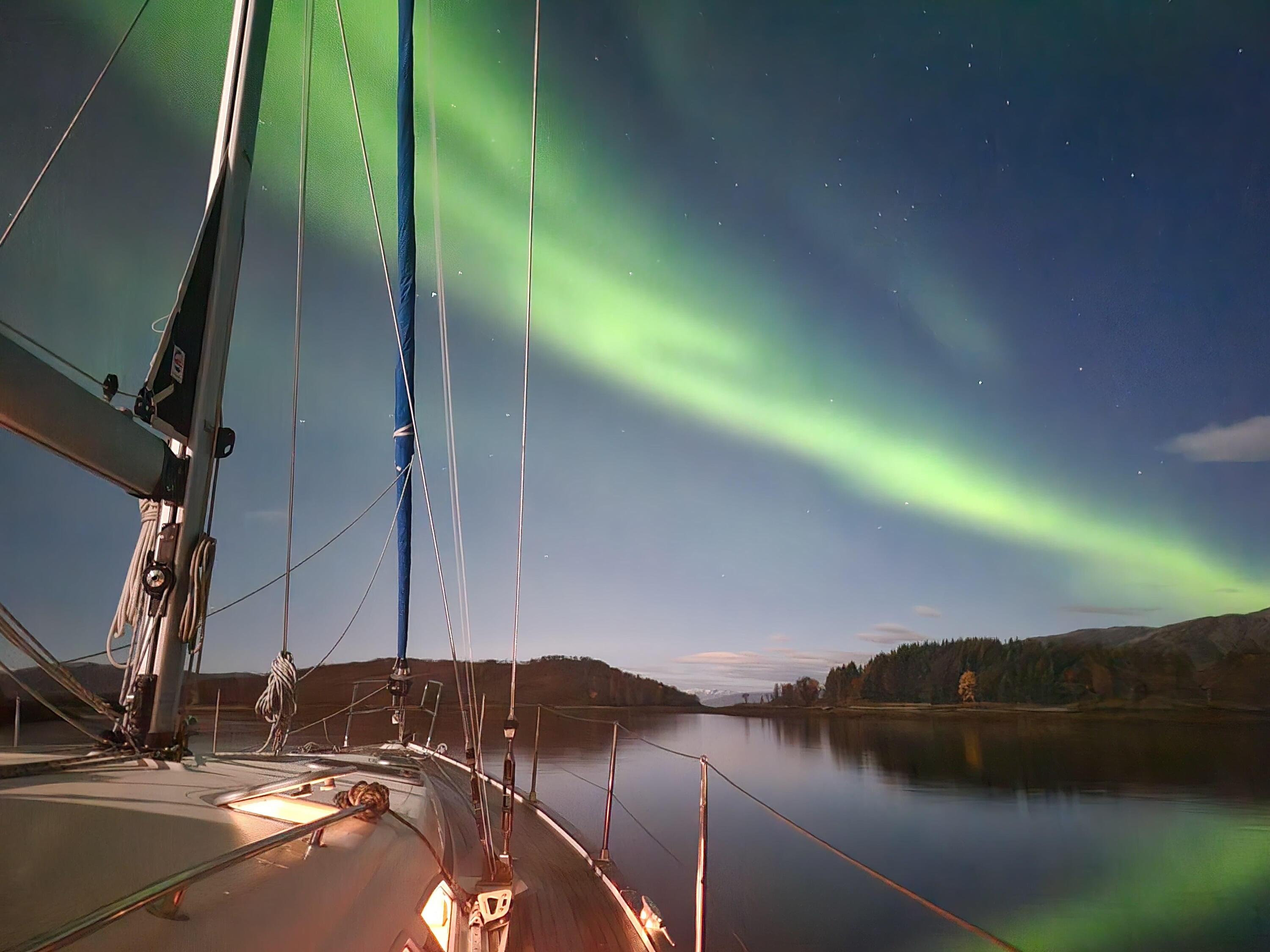 Voile en Norvège : aurores boréales et rencontre avec les orques 1/1