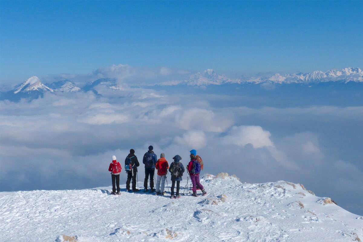 DECATHLON TRAVEL picture