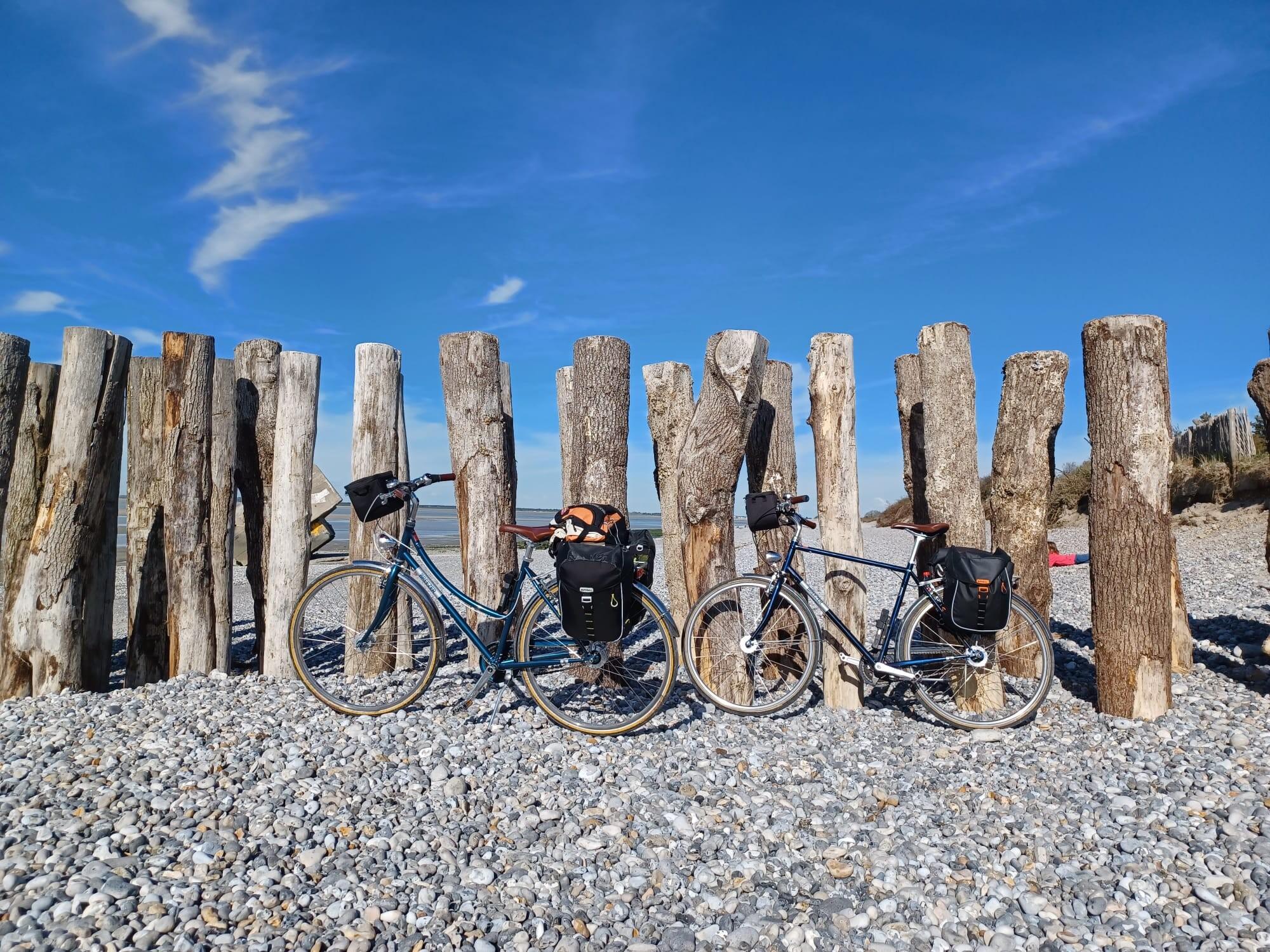 DECATHLON TRAVEL picture