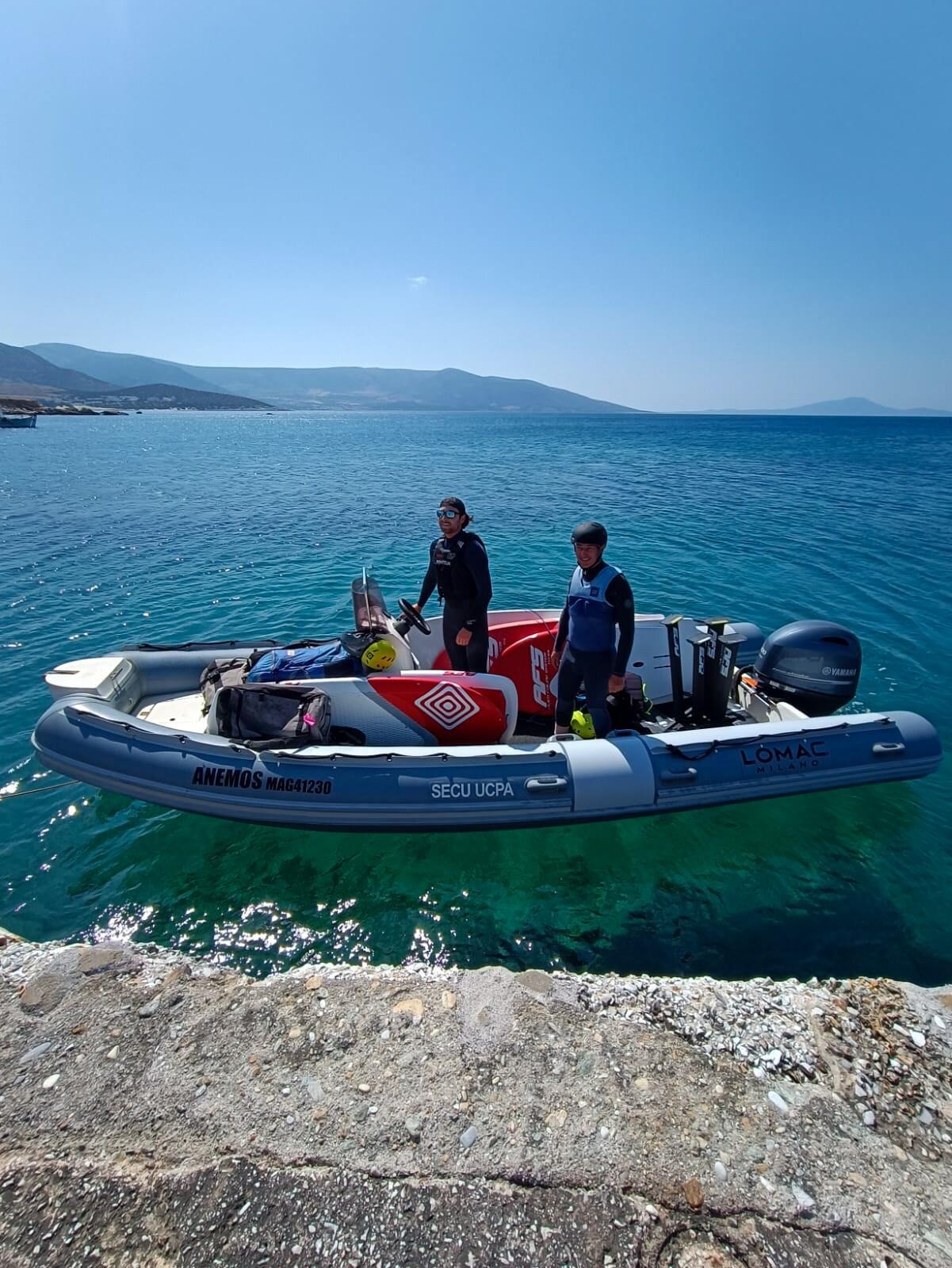 DECATHLON TRAVEL picture