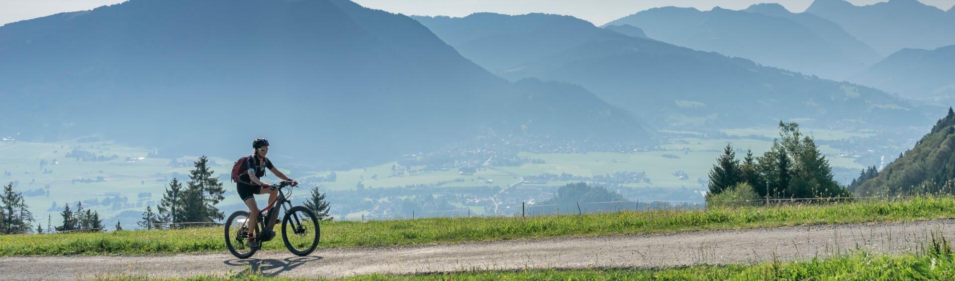 DECATHLON TRAVEL picture