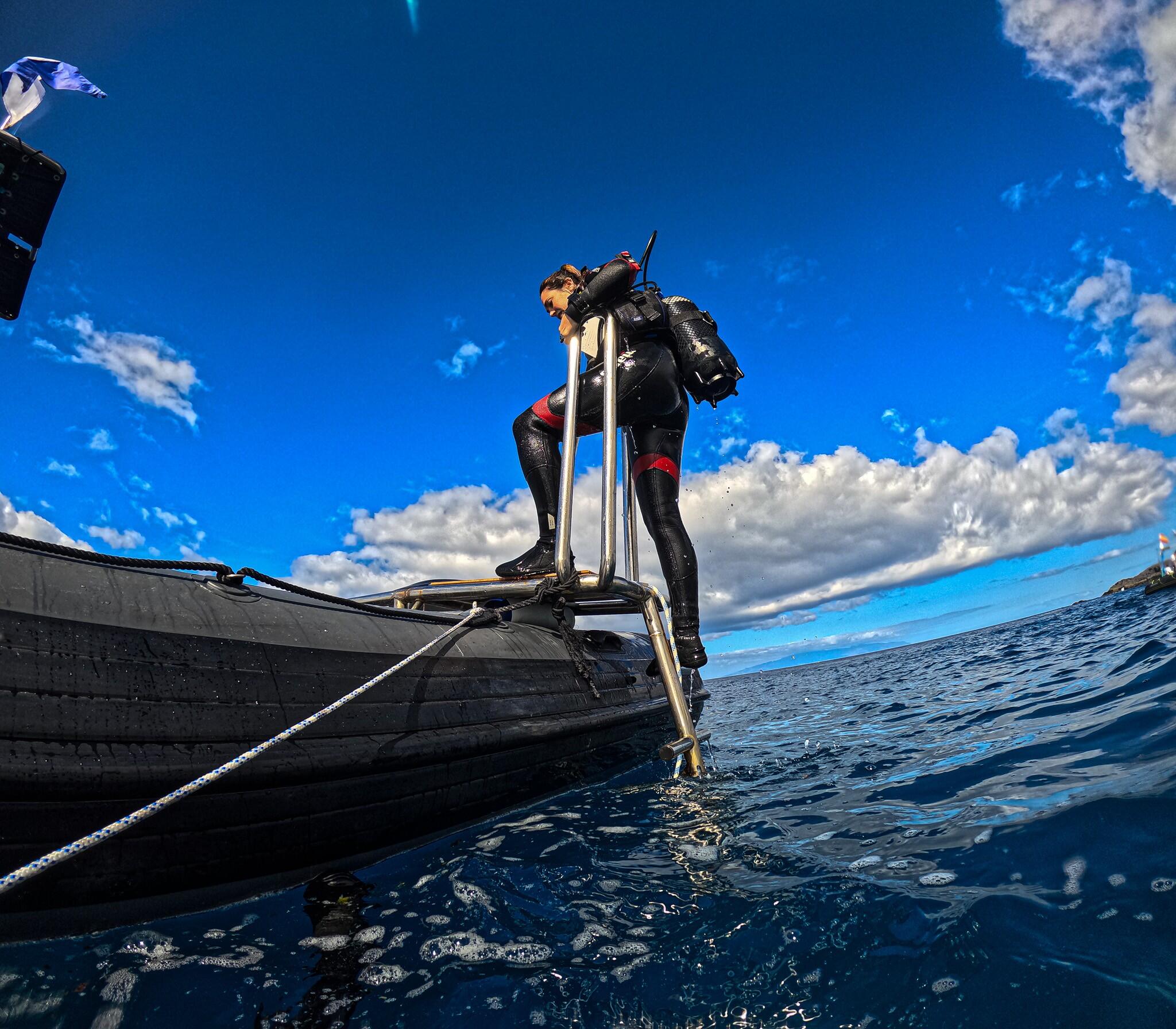 DECATHLON TRAVEL picture