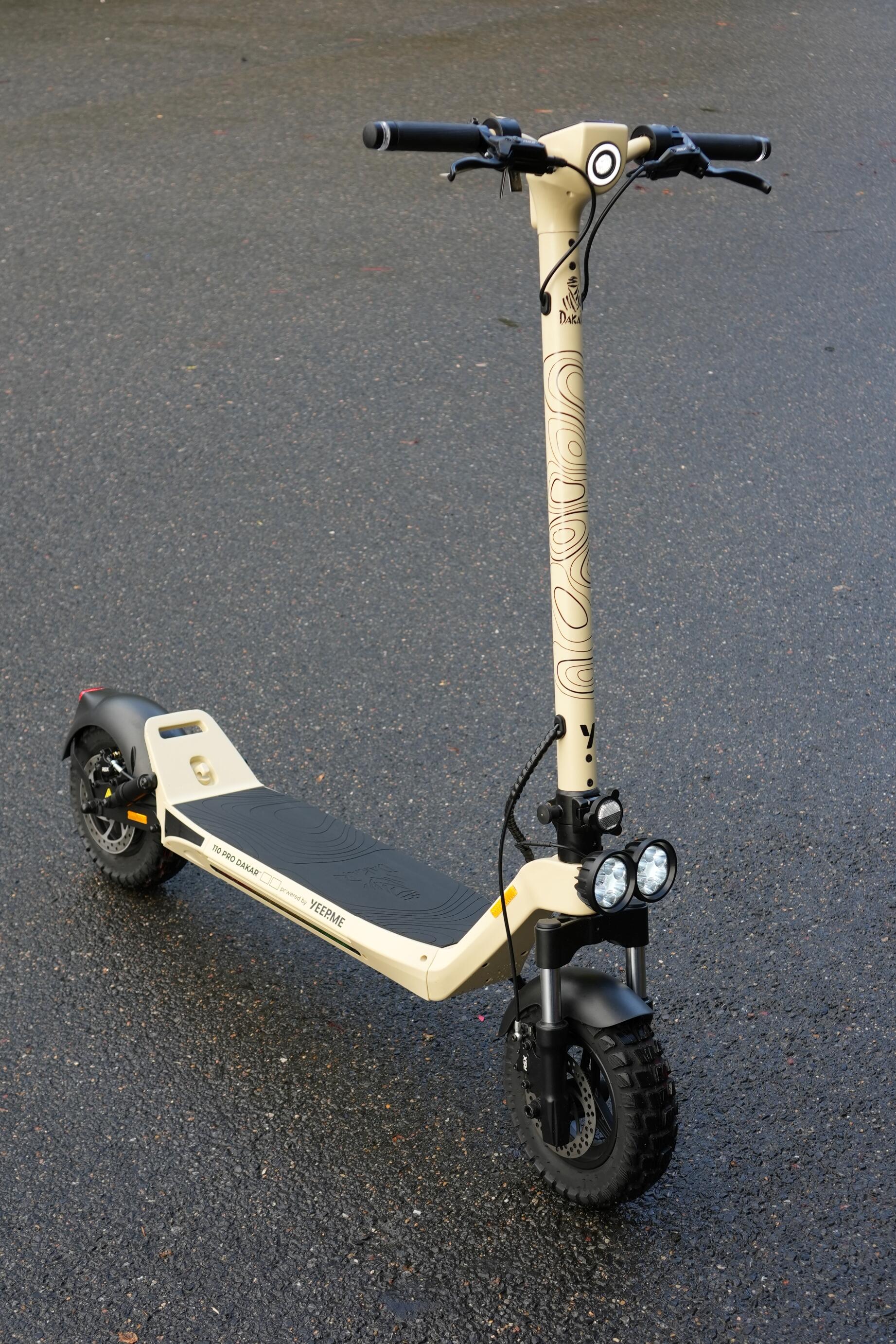 Trottinette électrique YEEP.ME DAKAR 110PRO 11'' 1800W 70km Freins Hydrauliques 2/7
