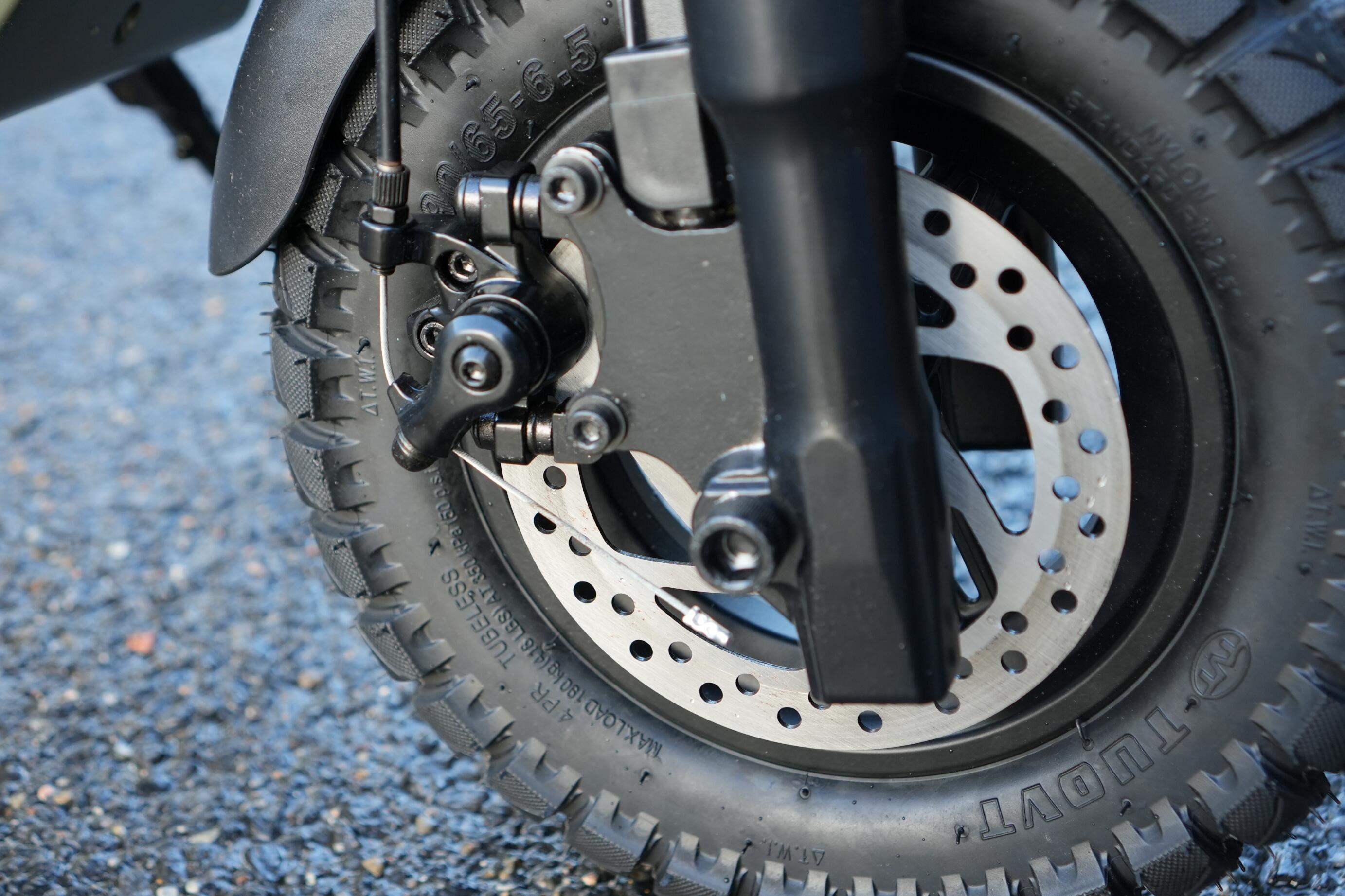 Trottinette électrique YEEP.ME DAKAR 110S SUV 11'' 1200W 50km NFC Gar 5 ans KAKI 6/7