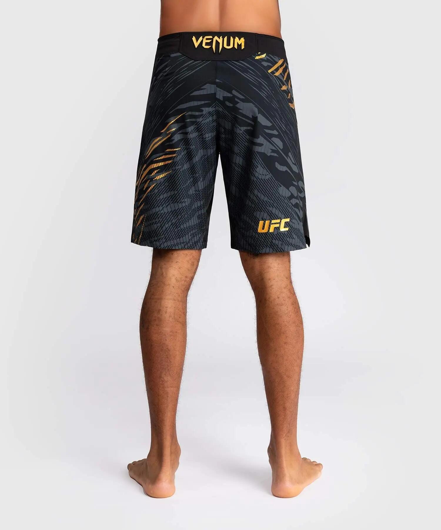 Rövidnadrág MMA UFC Fusion by Venum Hosszú FX 4/7