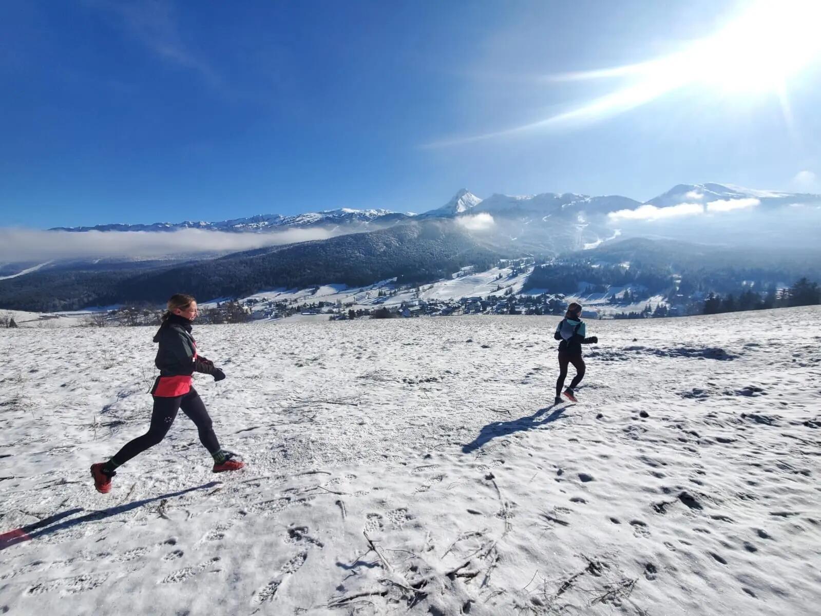 DECATHLON TRAVEL picture