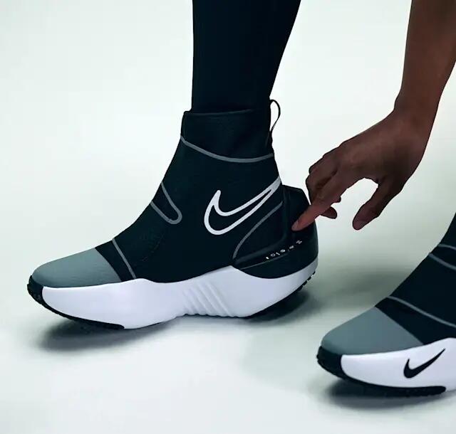 Regeneracyjne buty kompresyjne Nike × Hyperice Hyperboot 6/7