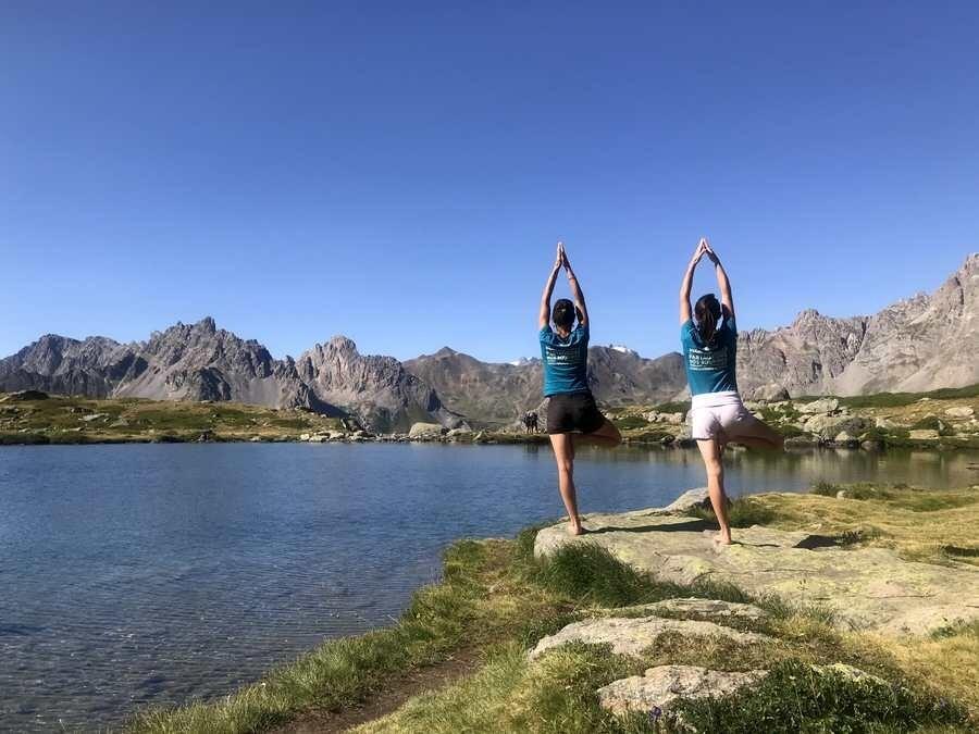 DECATHLON TRAVEL picture
