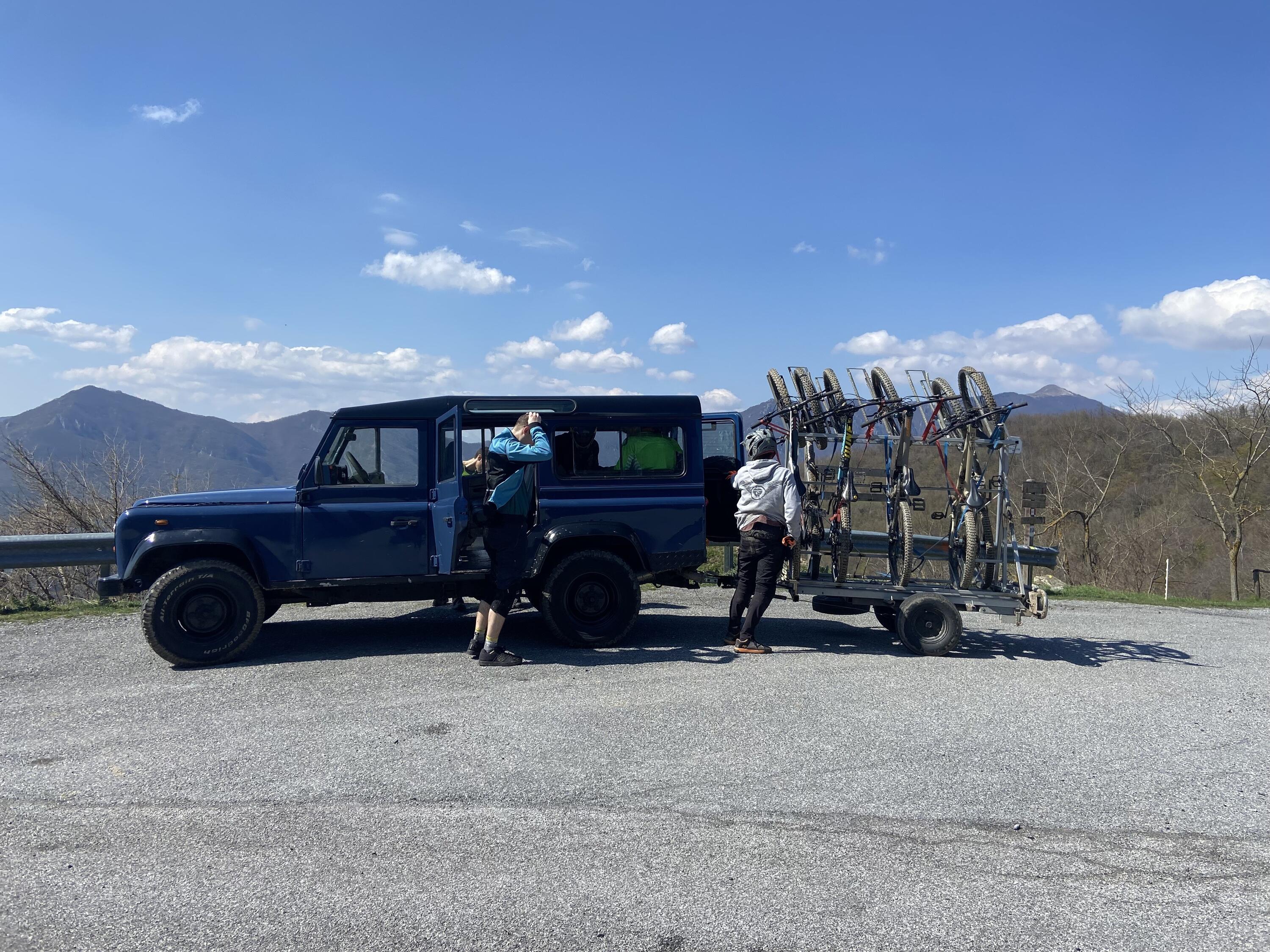 DECATHLON TRAVEL picture
