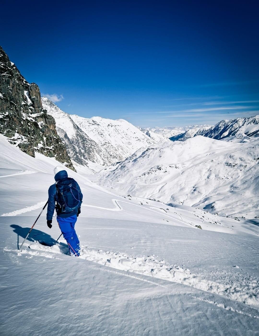 DECATHLON TRAVEL picture