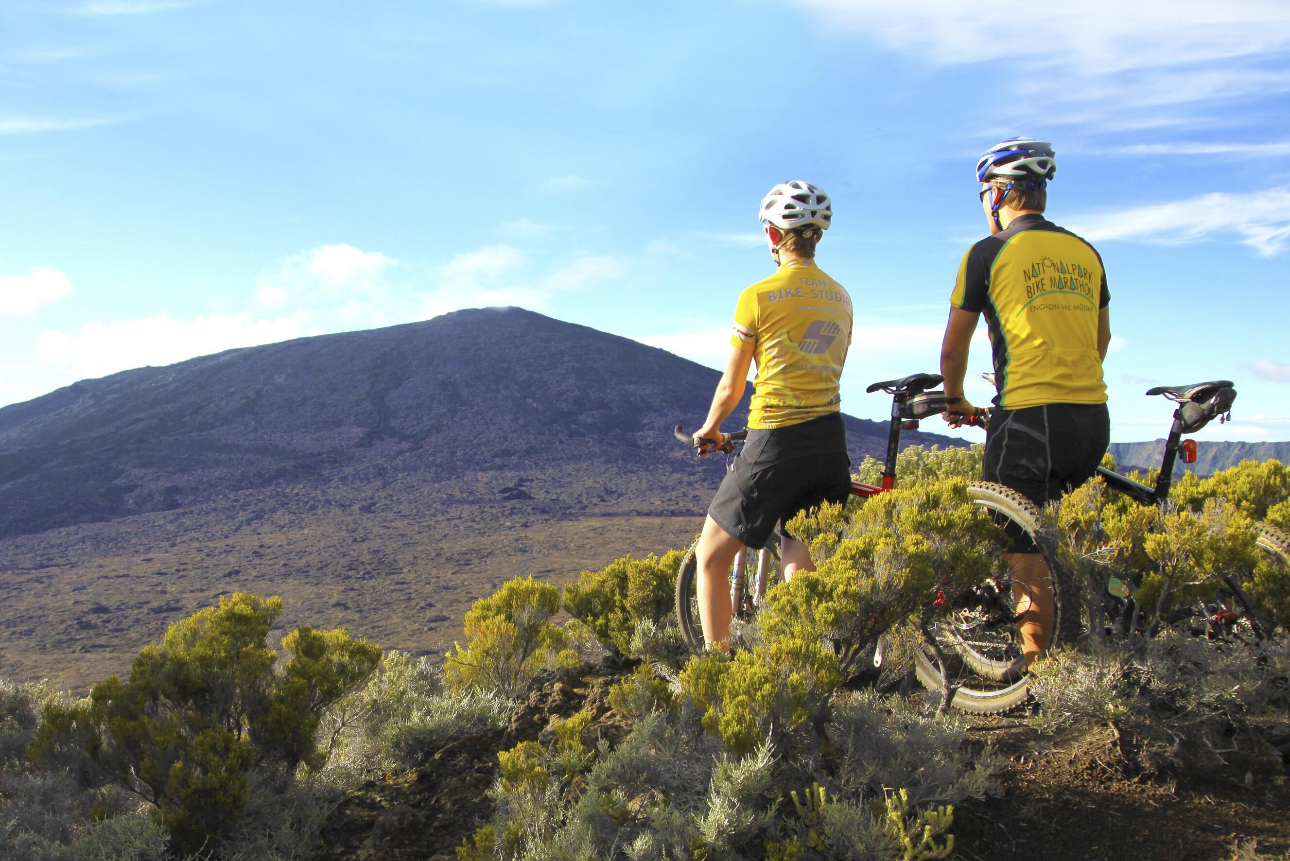 DECATHLON TRAVEL picture