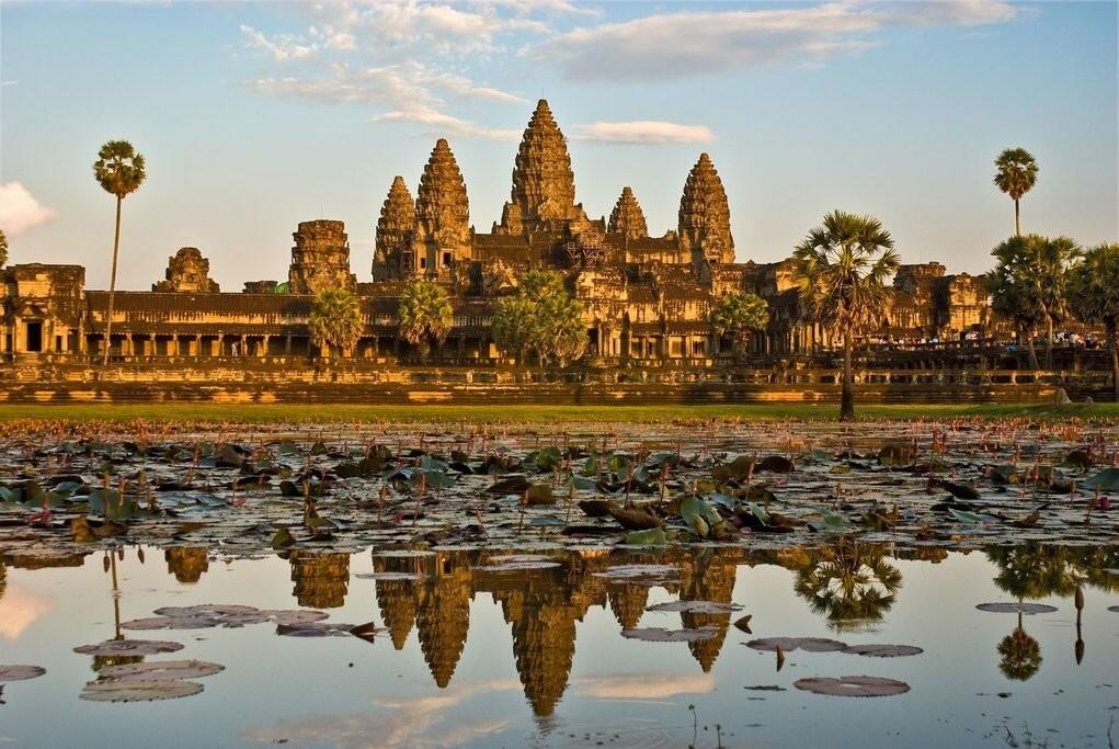 DECATHLON TRAVEL picture