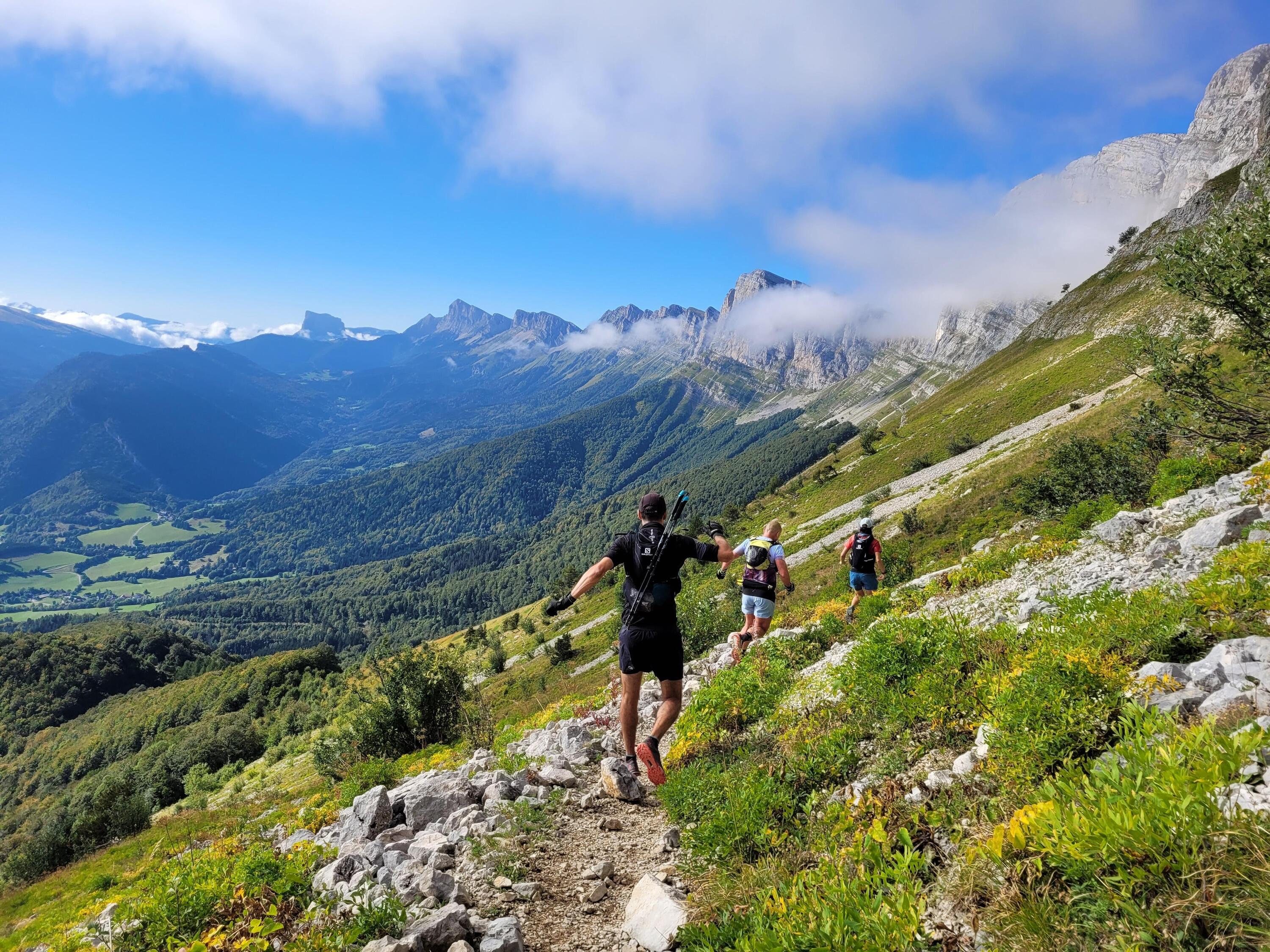 DECATHLON TRAVEL picture