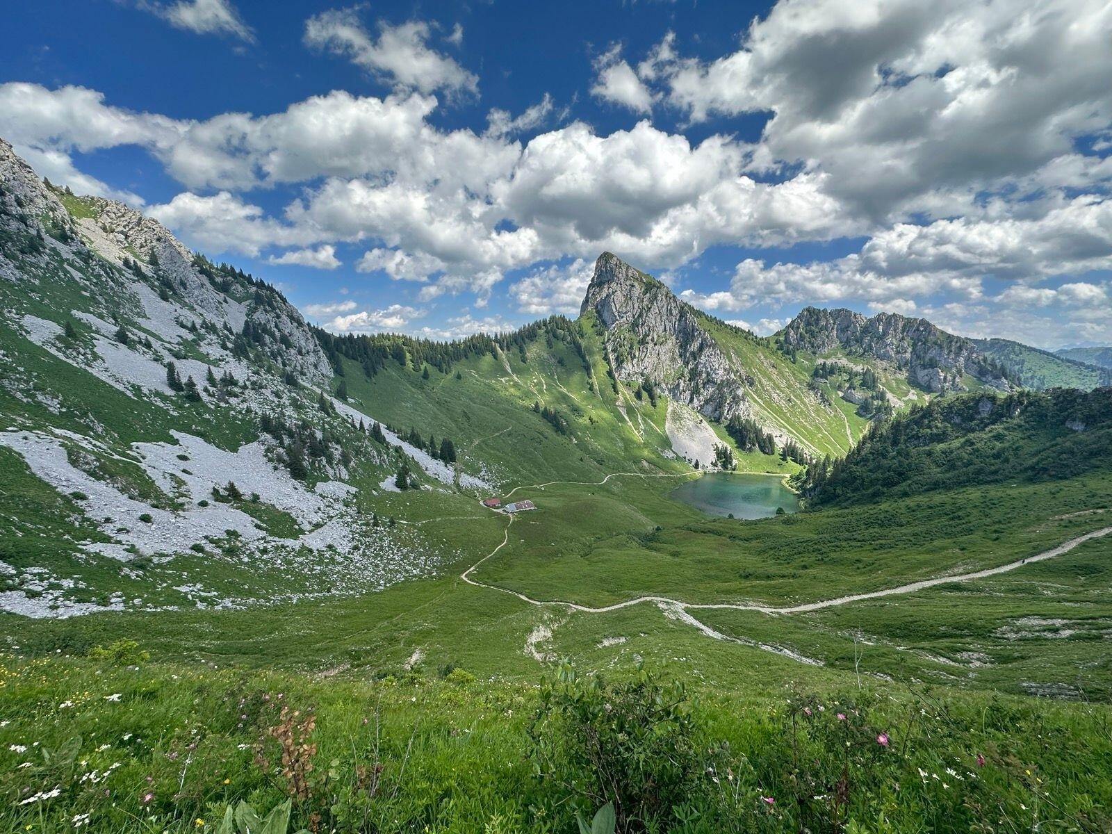 DECATHLON TRAVEL picture