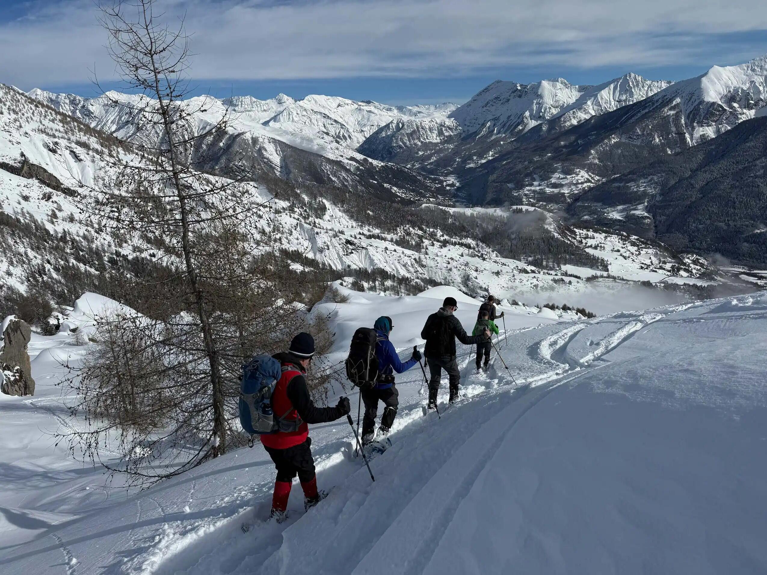 DECATHLON TRAVEL picture