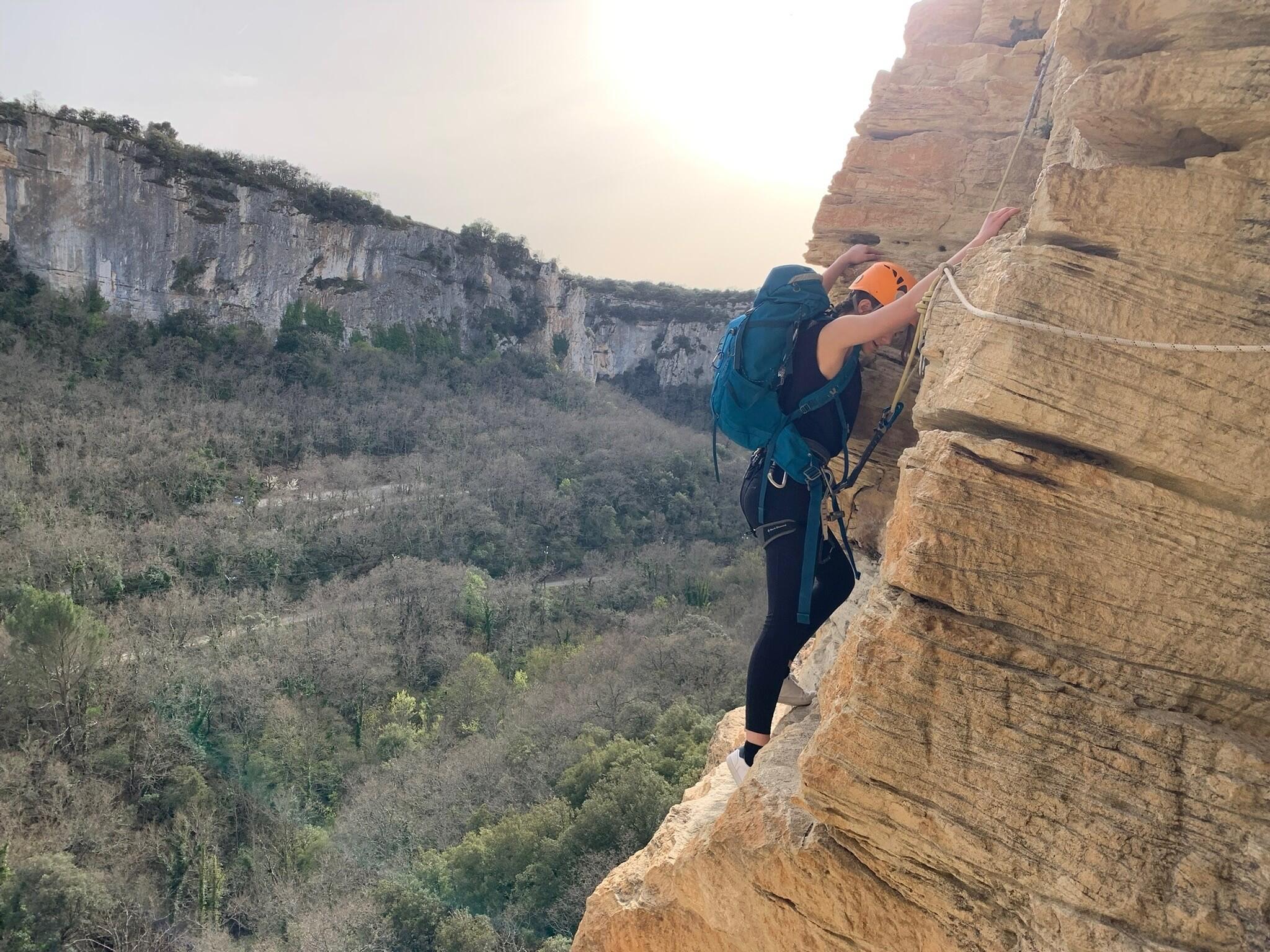 DECATHLON TRAVEL picture