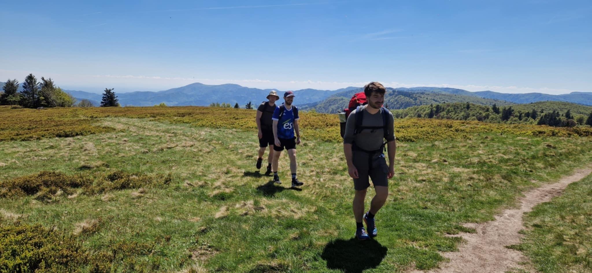 DECATHLON TRAVEL picture