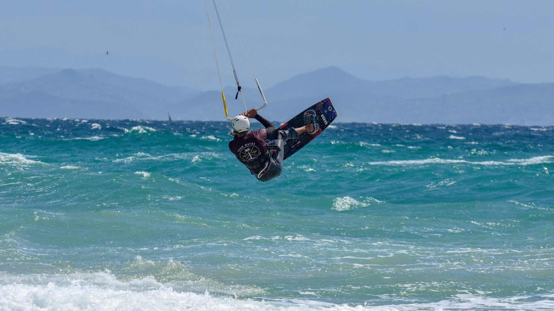 DECATHLON TRAVEL picture
