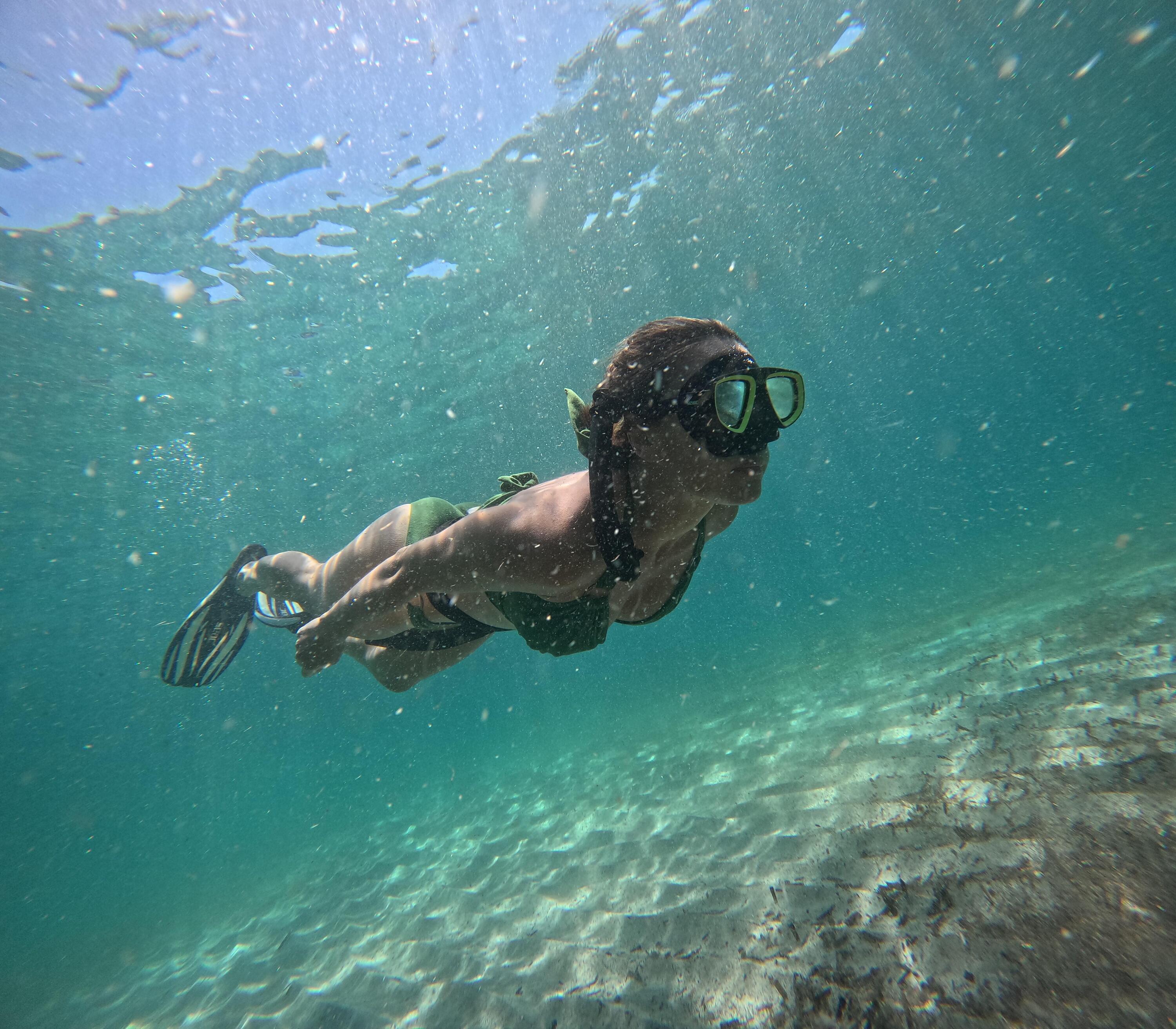DECATHLON TRAVEL picture