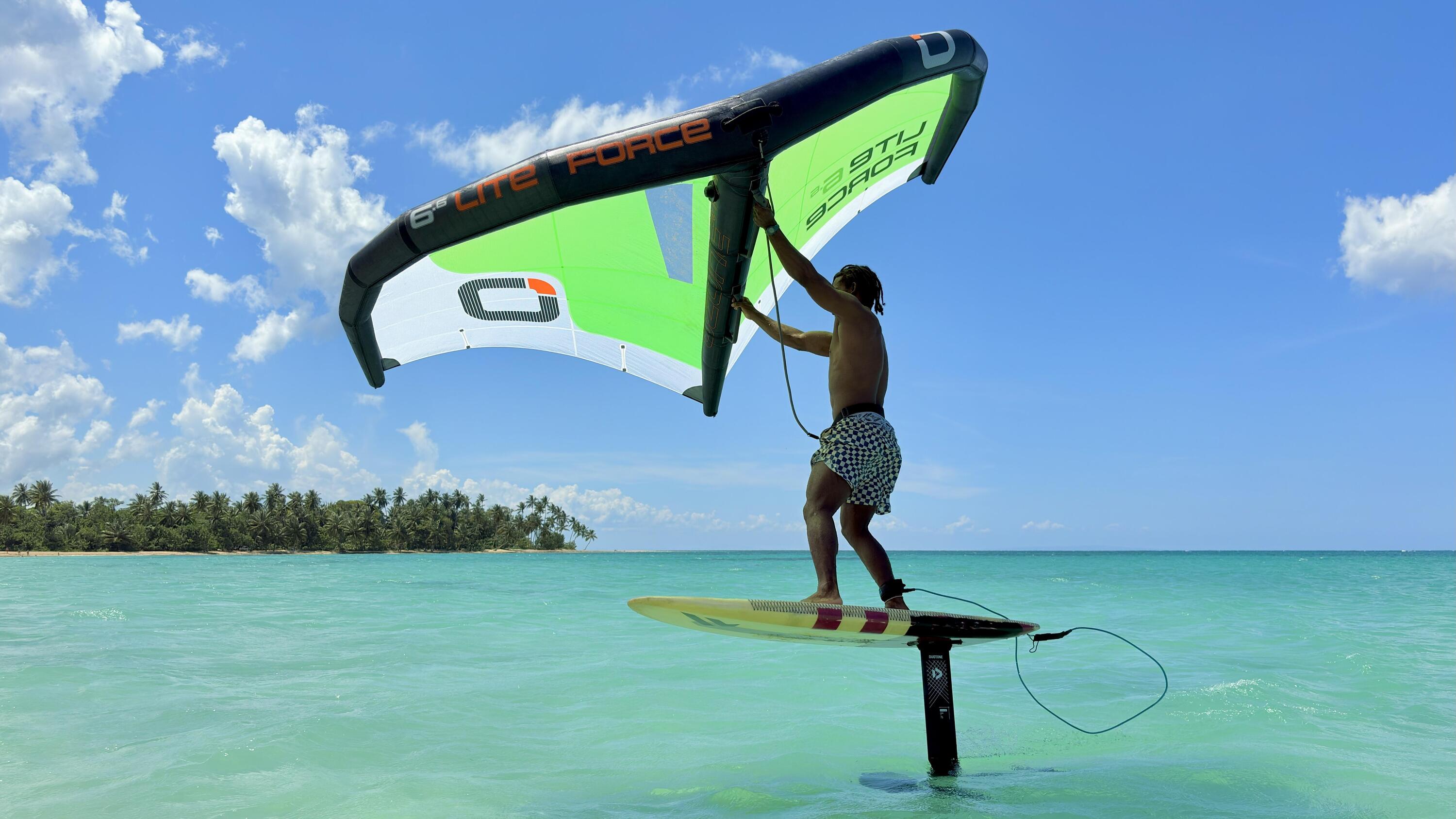 DECATHLON TRAVEL picture