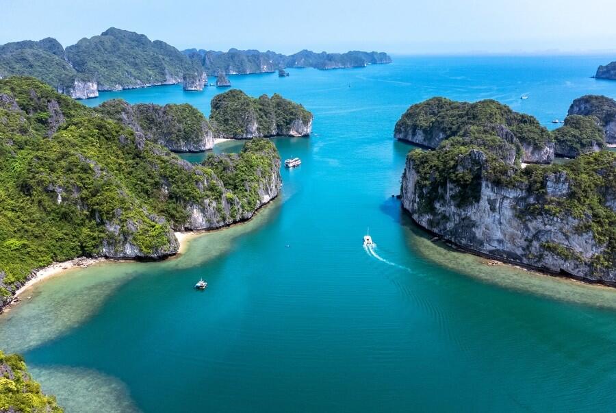 DECATHLON TRAVEL picture