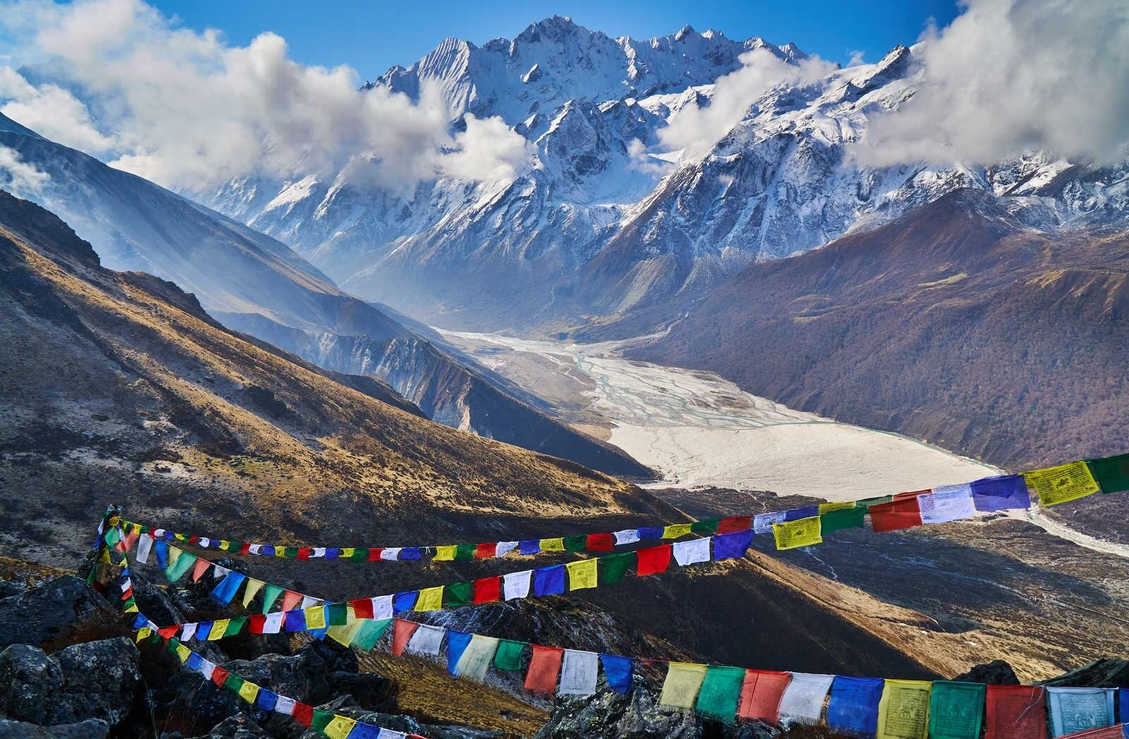 DECATHLON TRAVEL picture