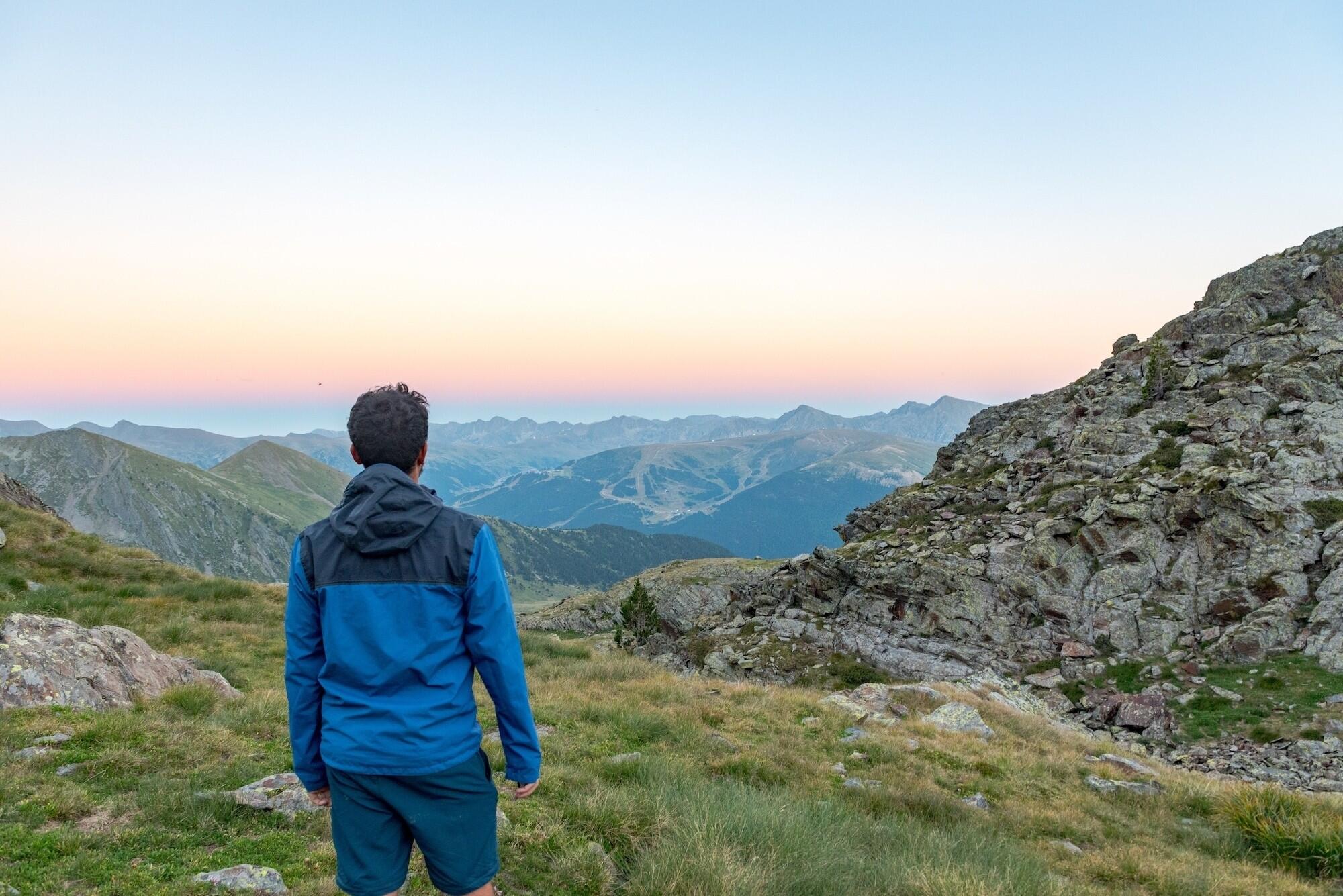 DECATHLON TRAVEL picture