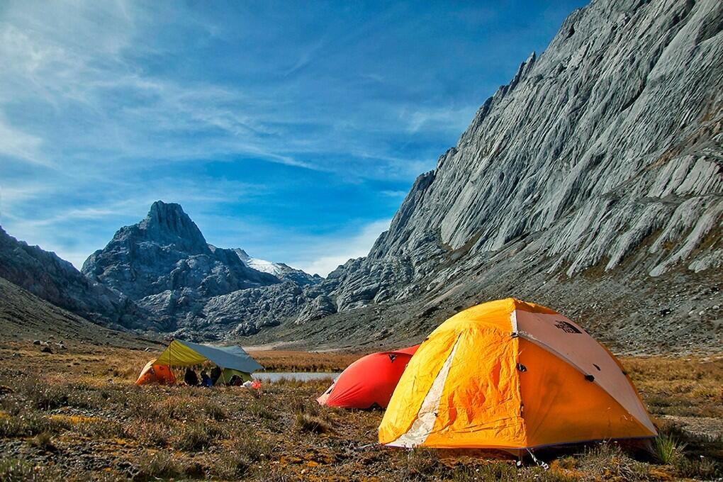 DECATHLON TRAVEL picture