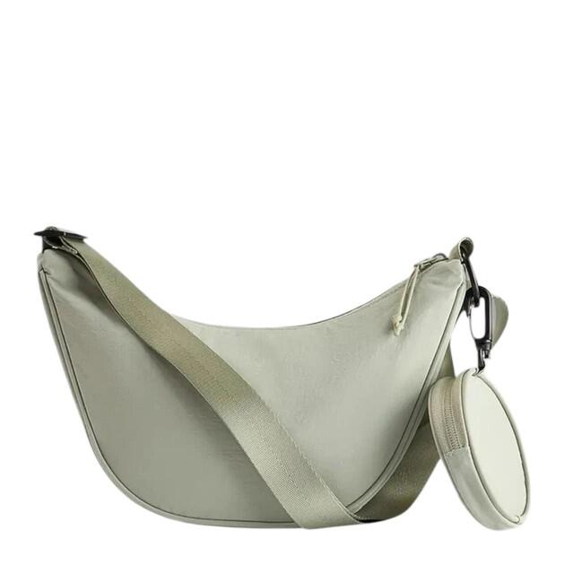 4F Crossbody taška / ledvinka 4F 4,5 l voděodolná