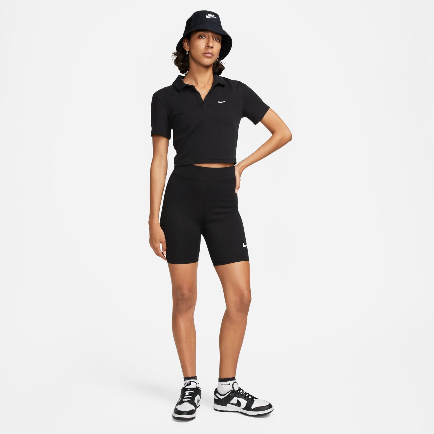 Short Femmes Nike Sportswear Classics High-Waisted noir 3/3