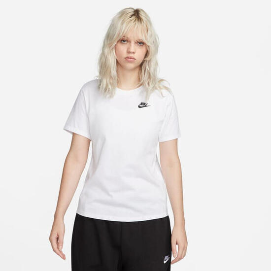 Camiseta Mujer Nike Sportswear Club Essentials Blanco