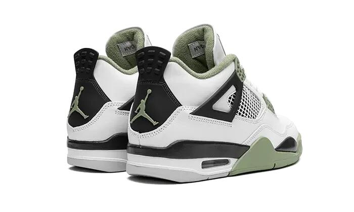 Air Jordan 4 Seafoam 3/4