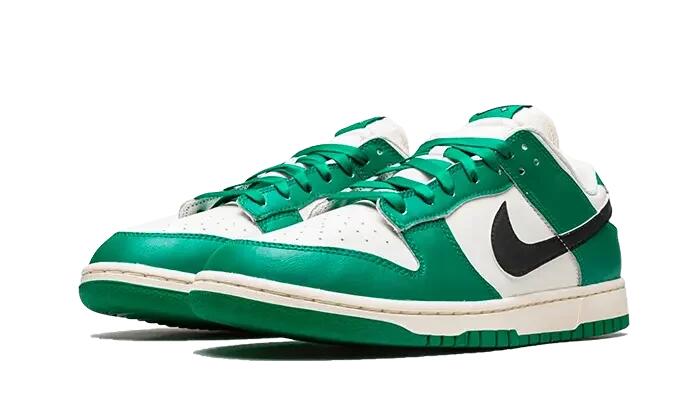 Nike Dunk Low SE "Lottery Pack Malachite Green" 2/4