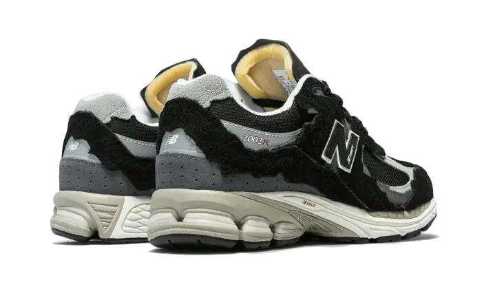 New Balance 2002R Protection Pack Black 3/4