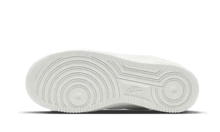 Air Force 1 Low LXX Serena Summit White 3/3