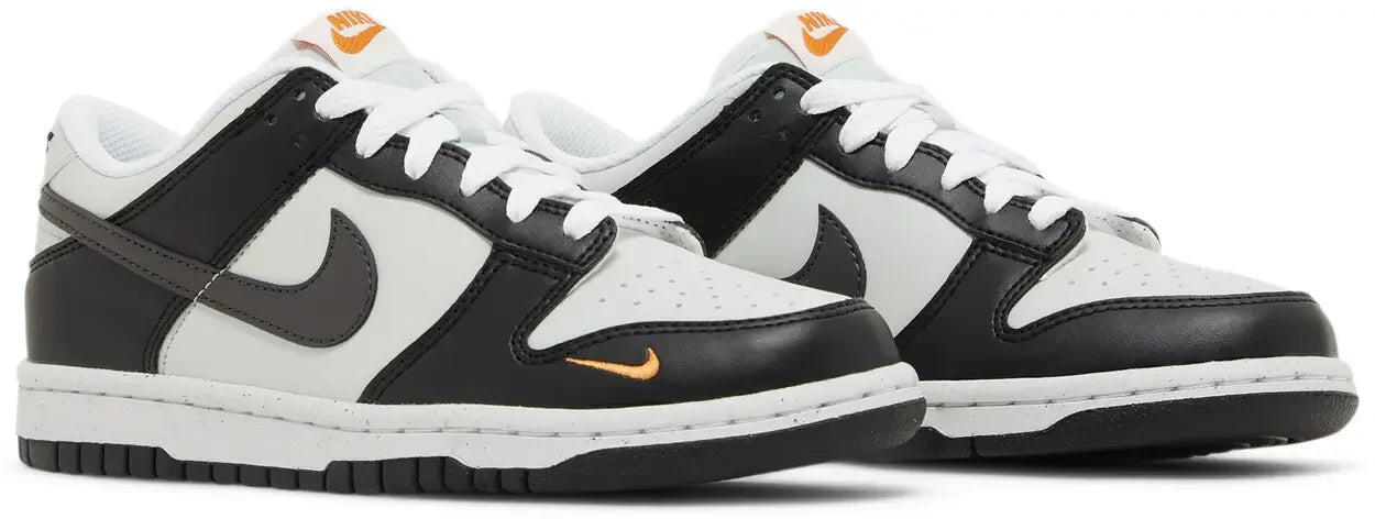 Dunk Low Black Grey Orange 5/5