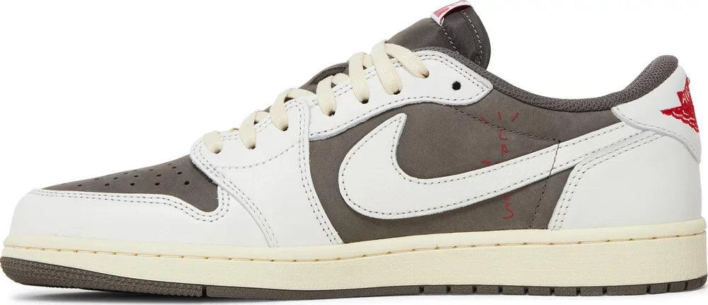 Jordan 1 Retro Low OG SP Travis Scott Reverse Mocha 3/7