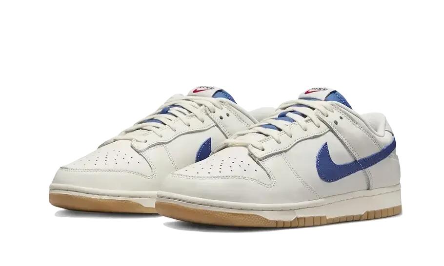 Nike Dunk Low SE Sail Dark Marina Blue 2/3