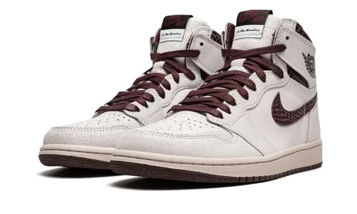 Air Jordan 1 Retro High OG A Ma Maniére 2/4