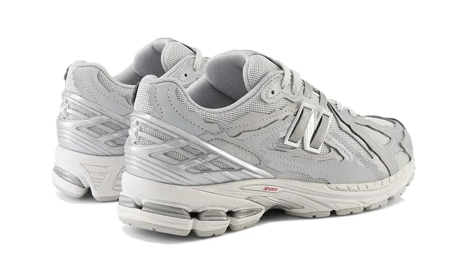 New Balance 1906D Protection Pack Silver Metallic 3/4