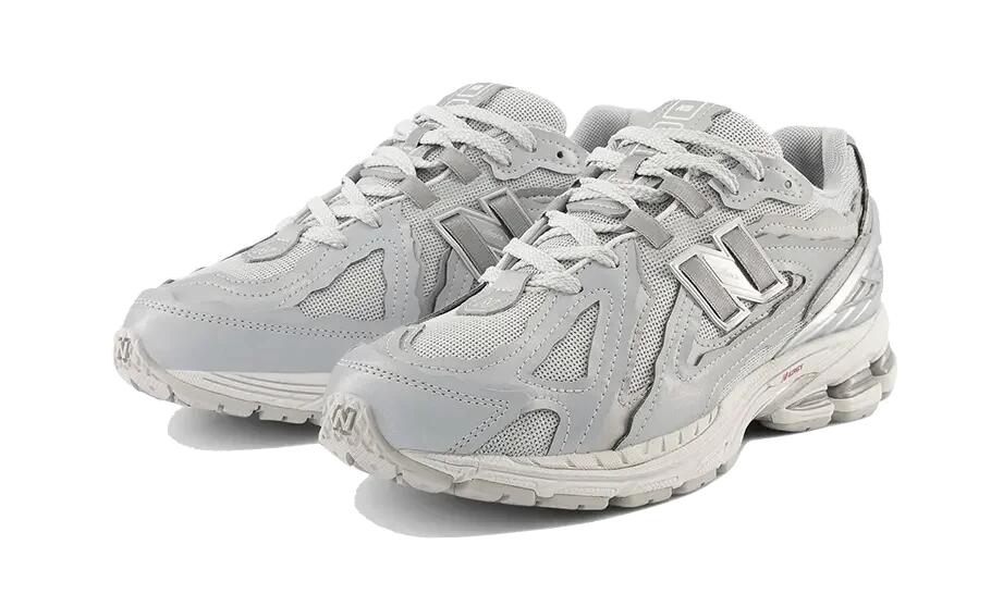 New Balance 1906D Protection Pack Silver Metallic 2/4