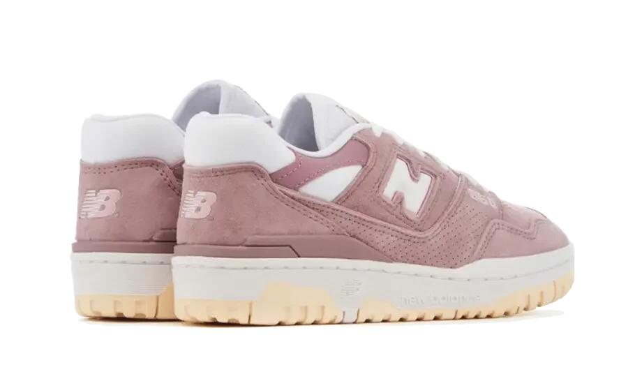 New Balance 550 Lilac Chalk Suede (W) 3/4
