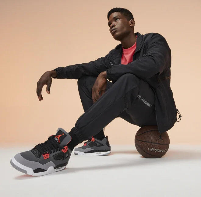 Air Jordan 4 Infrared (2022) 4/4