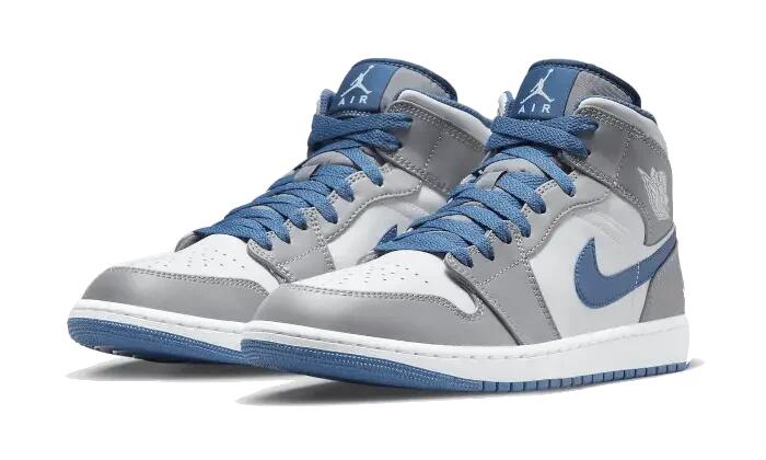 Air Jordan 1 Mid True Blue 2/3