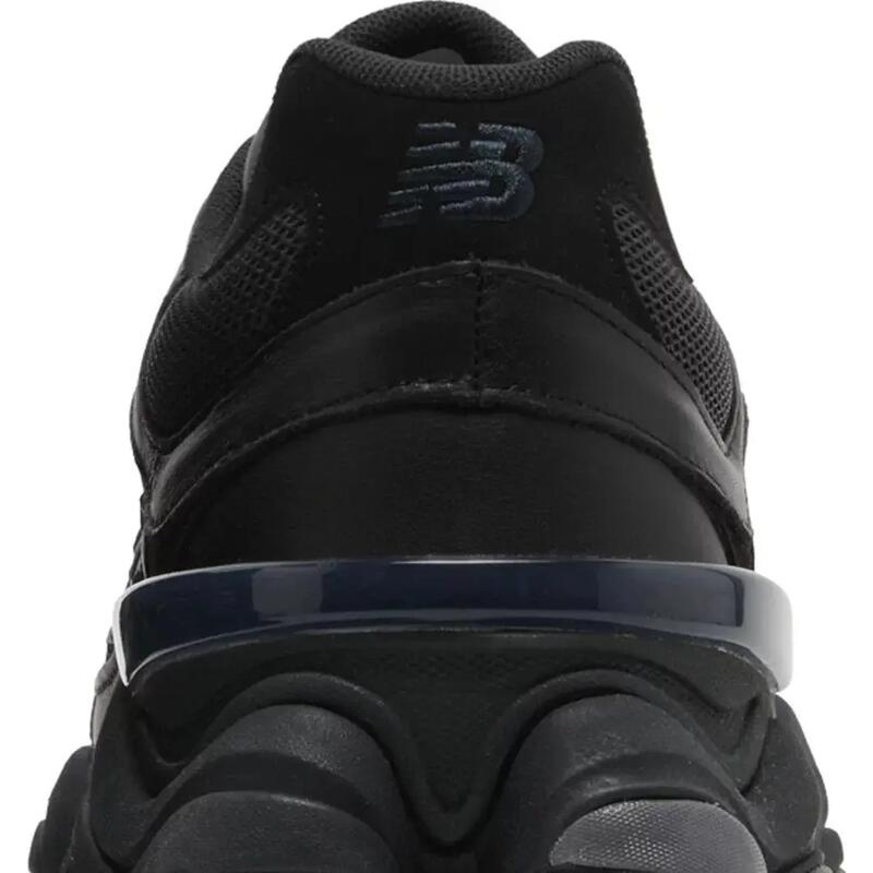 NEW BALANCE 9060 TRIPLU NEGRU