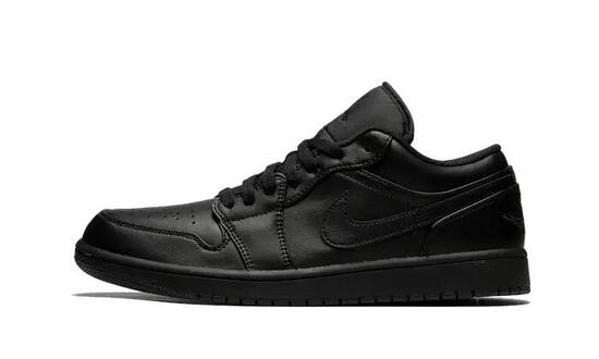 Sportschoenen Air Jordan 1 Low Triple Black (2022)