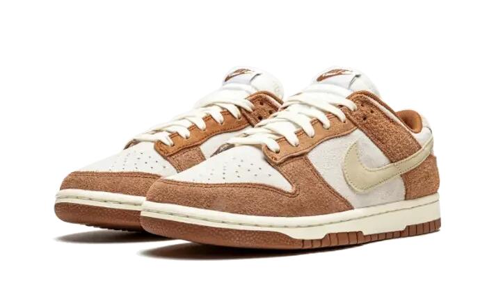 Nike Dunk Low Medium Curry 2/4