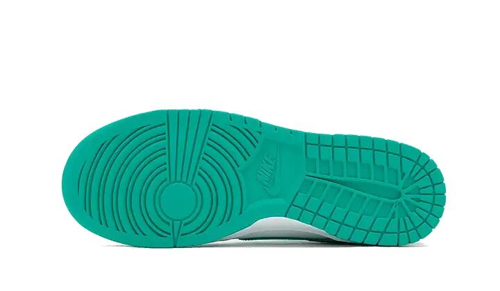Dunk Low Clear Jade 3/3