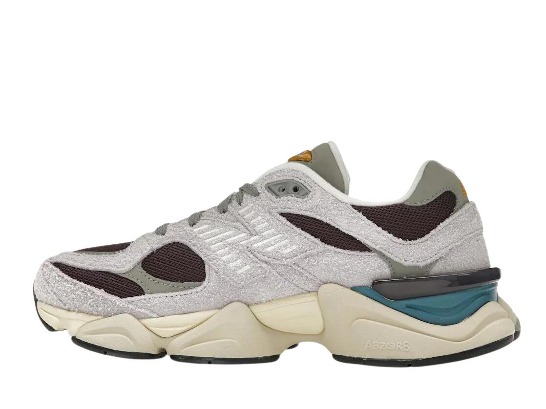 Chaussures New Balance 9060 Lilas 3/4