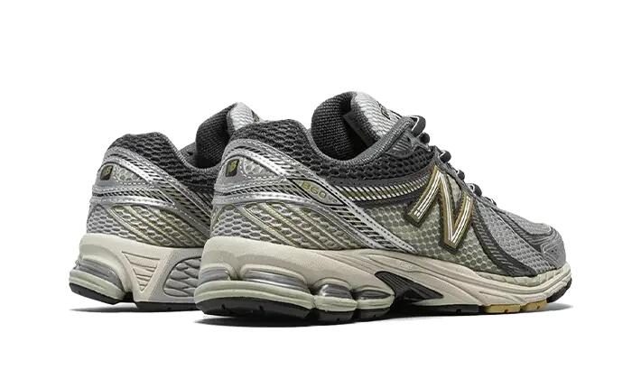 New Balance 860 V2 Earth 3/4